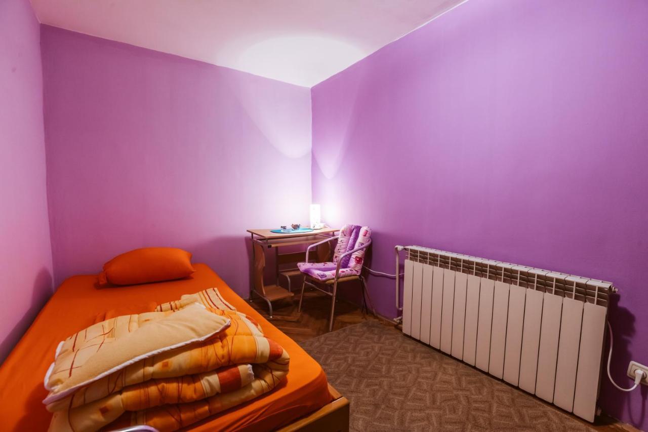 Hostel Laufer Novi Sad Exterior foto